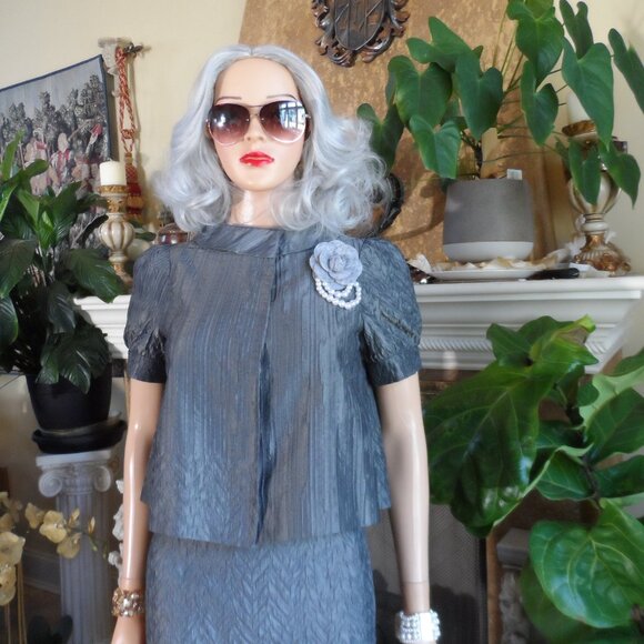 New Moschino CheapandChic Dark Gray Textured Silk Skirt Suit w/Back Bow Size 6 - Picture 4 of 16